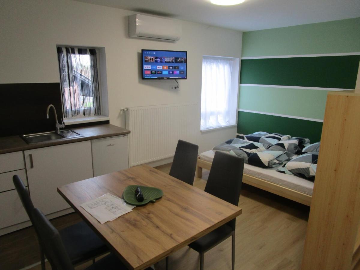 Veroland Maganszallashely Hódmezővásárhely Esterno foto